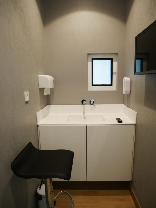 Mueble lavabo clinica